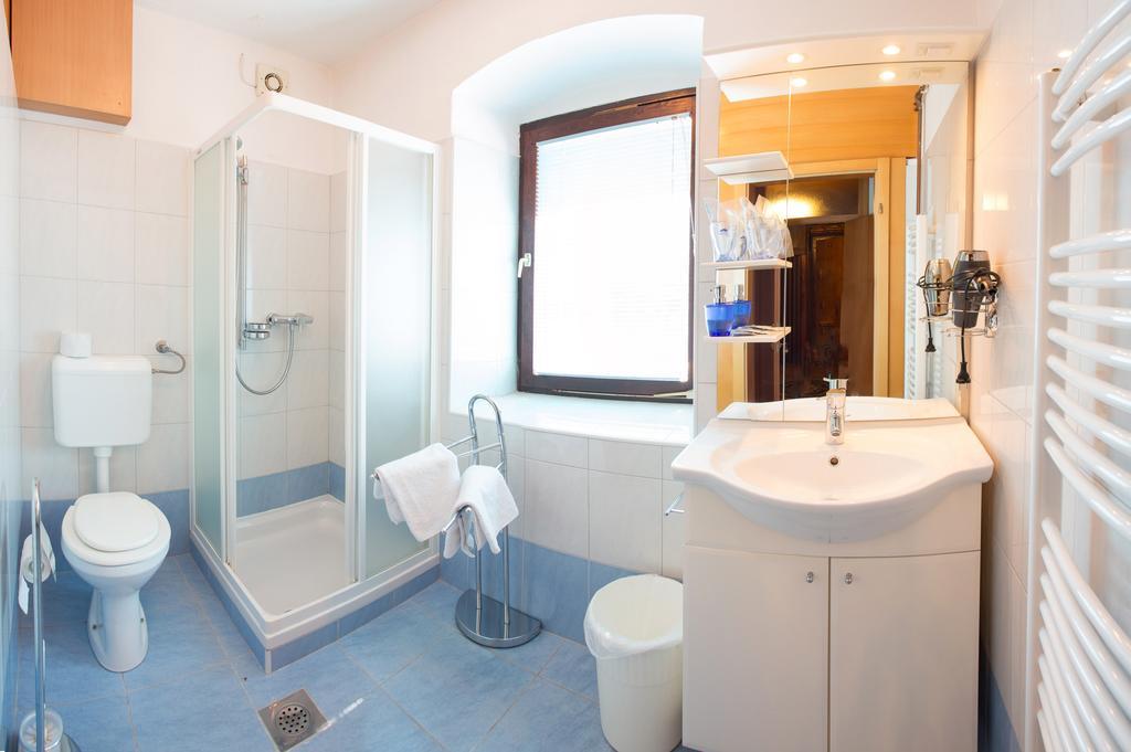 Guest House Gostisce Gacnk V Logu Cerkno Pokoj fotografie
