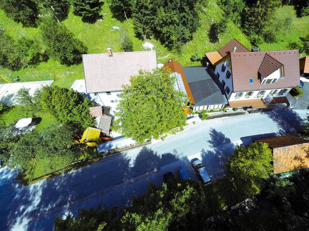 Guest House Gostisce Gacnk V Logu Cerkno Exteriér fotografie